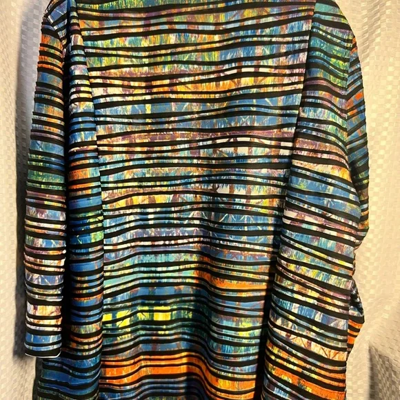 Multiples Vibrant Striped  Artsy long sleeve statement buttons  business blzer - Picture 8 of 11